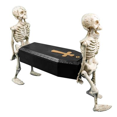 2 scheletri che trasportano una bara