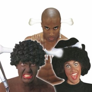 Osso attraverso la testa da indigeno pri