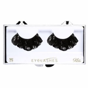 Ciglia nere in pizzo