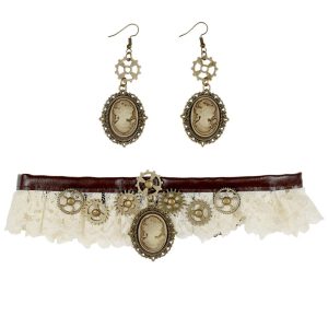 Girocollo in pizzo e orecchini cameo steampunk