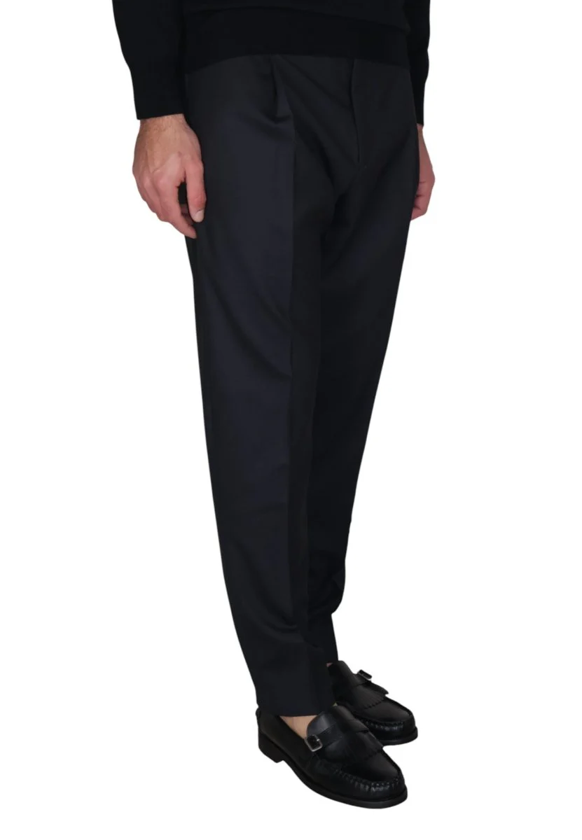 andy - nero - immagine 3