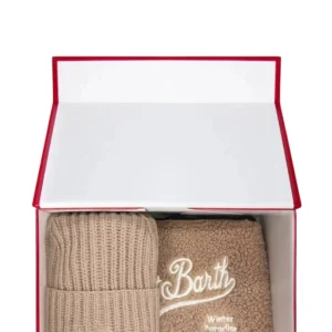 christmas box woman mountain - teddy 11 emb