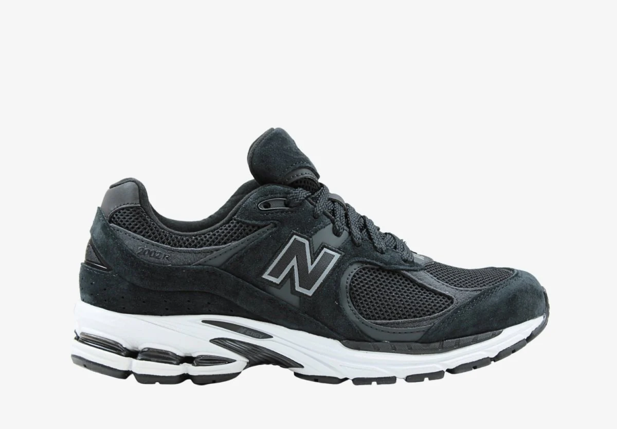 SNEAKERS NEW BALANCE 2002 - BLACK