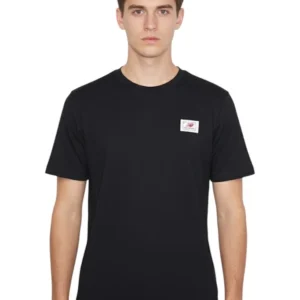 woven label t-shirt - black